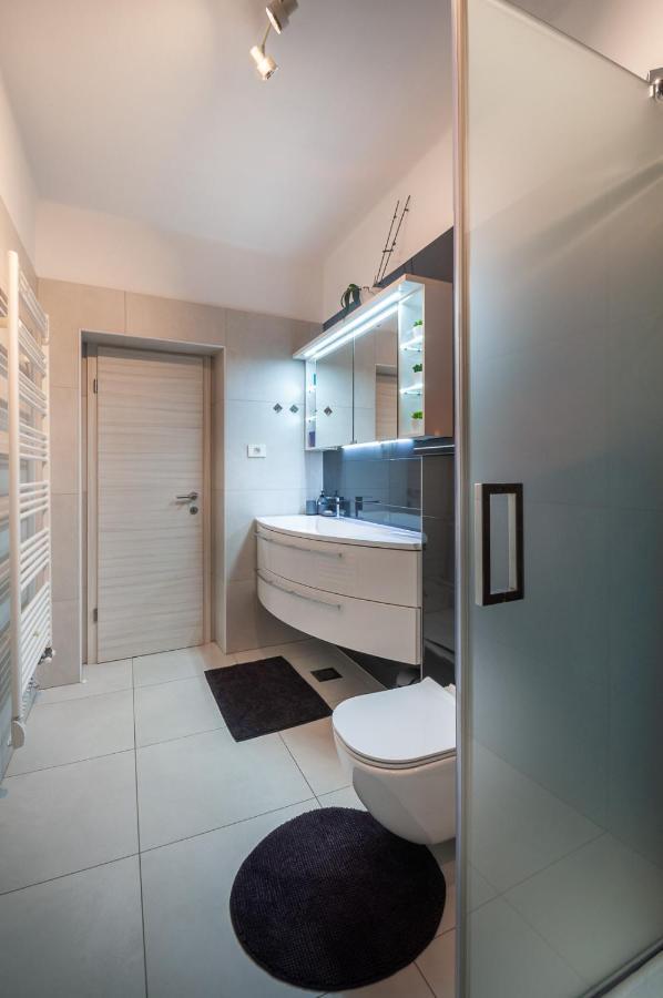 Apartment Matea Кобарід Екстер'єр фото